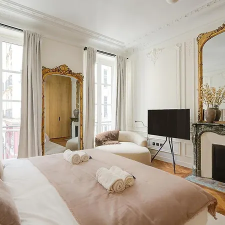 3-bedroom Luxurious Family Flat - Vendome- With Ac 公寓