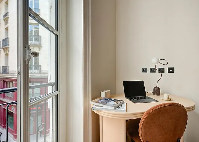3-bedroom Luxurious Family Flat - Vendome- With Ac * 파리