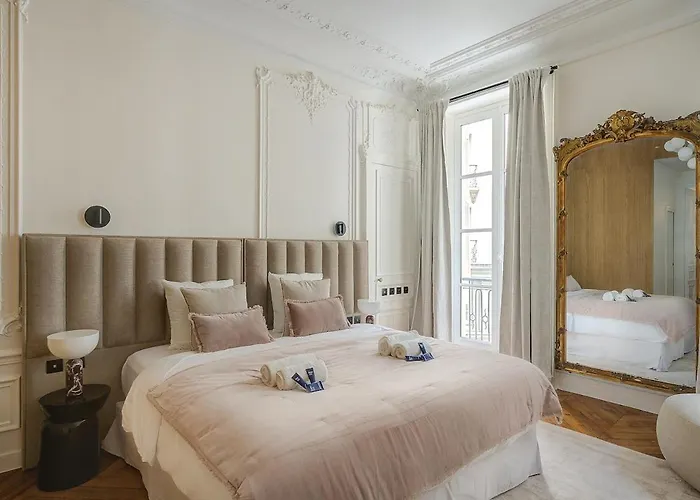 3-bedroom Luxurious Family Flat - Vendome- With Ac 아파트 *